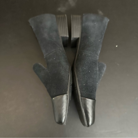 Clarks Women's Tilmont Step Loafer Black Suede Slip On Cap Toe Size 7M NEW - Picture 7 of 9